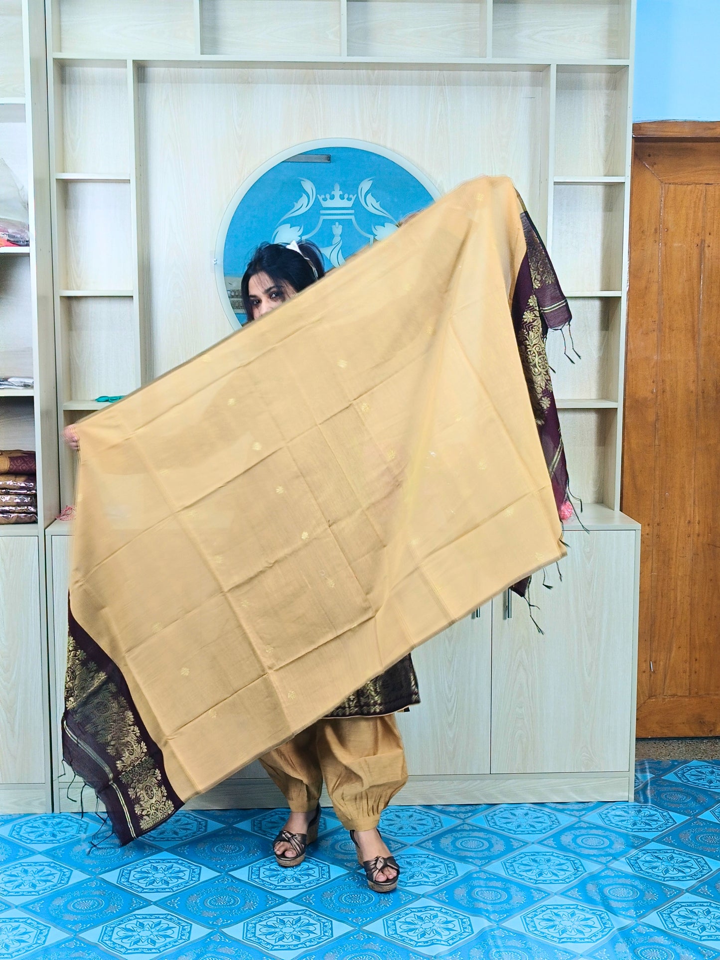 হাফ সিল্ক জামদানি তাঁত কাজের সালোয়ার কামিজ-কফি+গোল্ডেন মিক্স কালার